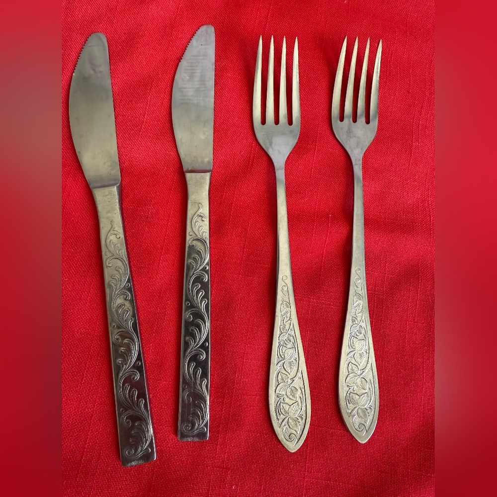 2 Silver Plate Forks and 2 knives HEPX 60k Mark